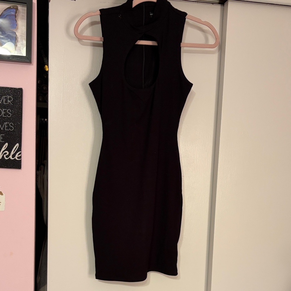 Naked Wardrobe Elegant Black Sleeveless Dress